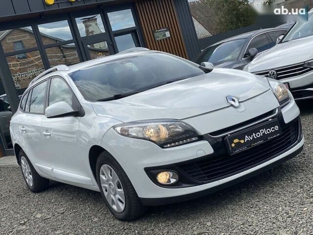 Рено Меган, объемом двигателя 1.5 л и пробегом 245 тыс. км за 7700 $, фото 5 на Automoto.ua