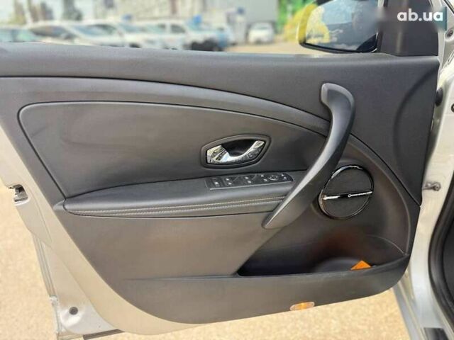 Рено Меган, об'ємом двигуна 0 л та пробігом 264 тис. км за 9490 $, фото 24 на Automoto.ua