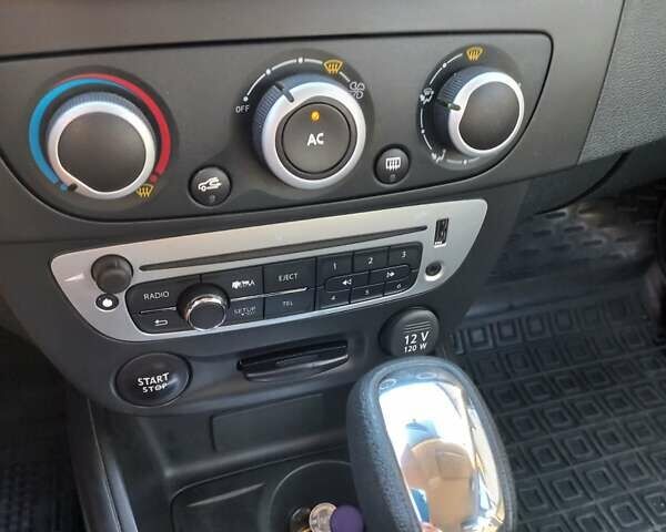Рено Меган, объемом двигателя 1.46 л и пробегом 285 тыс. км за 6999 $, фото 14 на Automoto.ua