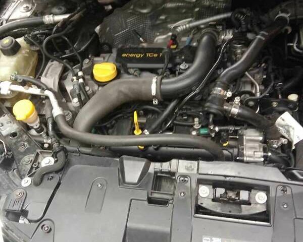 Рено Меган, объемом двигателя 1.2 л и пробегом 145 тыс. км за 7600 $, фото 16 на Automoto.ua