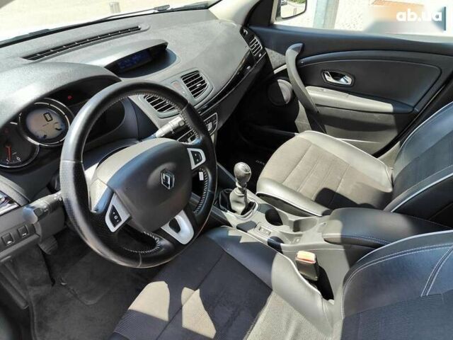 Рено Меган, объемом двигателя 1.5 л и пробегом 332 тыс. км за 6990 $, фото 29 на Automoto.ua