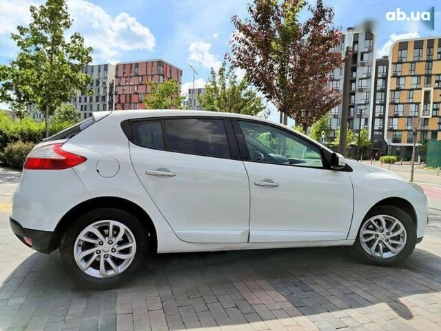 Рено Меган, объемом двигателя 1.5 л и пробегом 332 тыс. км за 7490 $, фото 22 на Automoto.ua