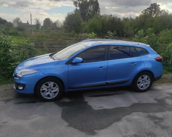 Рено Меган, объемом двигателя 1.5 л и пробегом 255 тыс. км за 7800 $, фото 5 на Automoto.ua