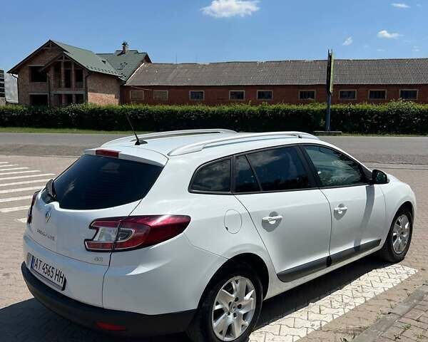 Рено Меган, объемом двигателя 1.5 л и пробегом 239 тыс. км за 8000 $, фото 5 на Automoto.ua