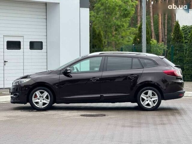 Рено Меган, объемом двигателя 1.5 л и пробегом 246 тыс. км за 8800 $, фото 6 на Automoto.ua