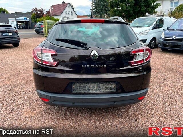 Рено Меган, объемом двигателя 1.5 л и пробегом 198 тыс. км за 9000 $, фото 3 на Automoto.ua