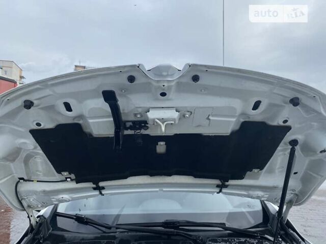 Рено Меган, объемом двигателя 1.46 л и пробегом 250 тыс. км за 7200 $, фото 18 на Automoto.ua