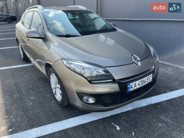 Рено Меган, объемом двигателя 1.5 л и пробегом 217 тыс. км за 7999 $, фото 5 на Automoto.ua