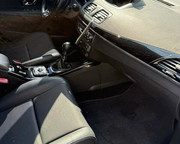 Рено Меган, объемом двигателя 1.5 л и пробегом 288 тыс. км за 7900 $, фото 11 на Automoto.ua