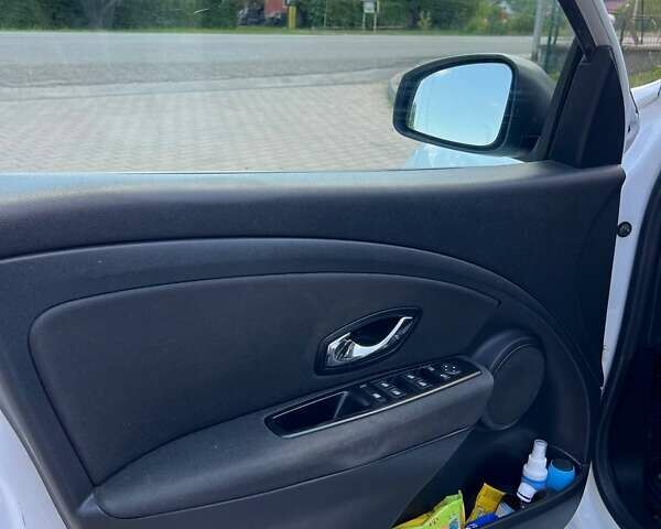 Рено Меган, объемом двигателя 1.5 л и пробегом 239 тыс. км за 8000 $, фото 8 на Automoto.ua