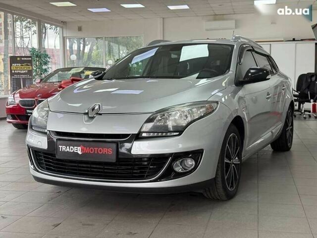 Рено Меган, объемом двигателя 1.5 л и пробегом 265 тыс. км за 8990 $, фото 3 на Automoto.ua