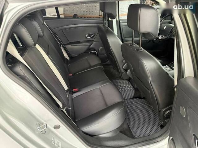 Рено Меган, объемом двигателя 1.5 л и пробегом 265 тыс. км за 8990 $, фото 25 на Automoto.ua