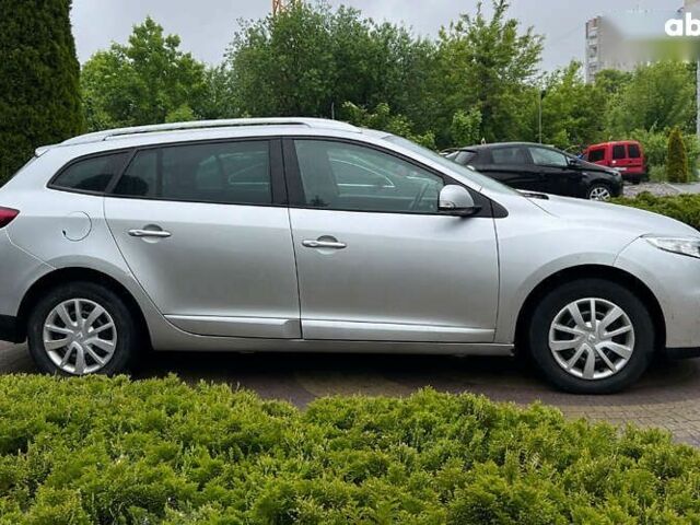 Рено Меган, объемом двигателя 1.5 л и пробегом 267 тыс. км за 6700 $, фото 7 на Automoto.ua