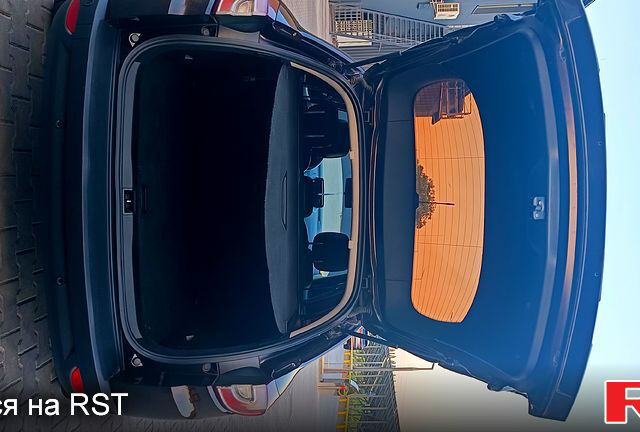 Рено Меган, объемом двигателя 1.5 л и пробегом 210 тыс. км за 8800 $, фото 11 на Automoto.ua