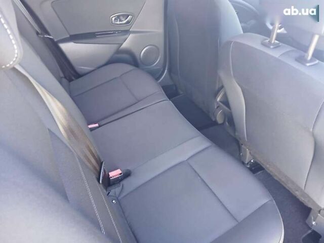 Рено Меган, объемом двигателя 1.5 л и пробегом 238 тыс. км за 8500 $, фото 17 на Automoto.ua