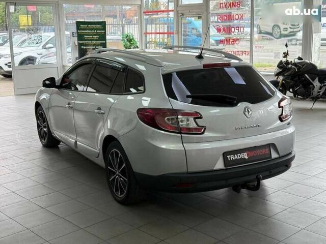 Рено Меган, объемом двигателя 1.5 л и пробегом 265 тыс. км за 8990 $, фото 6 на Automoto.ua