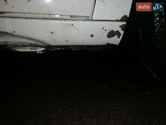 Рено Меган, объемом двигателя 1.5 л и пробегом 250 тыс. км за 7200 $, фото 4 на Automoto.ua