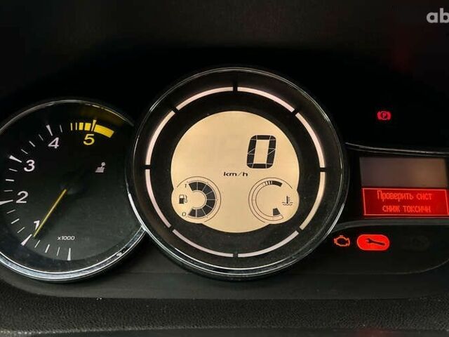 Рено Меган, объемом двигателя 1.5 л и пробегом 267 тыс. км за 6700 $, фото 19 на Automoto.ua