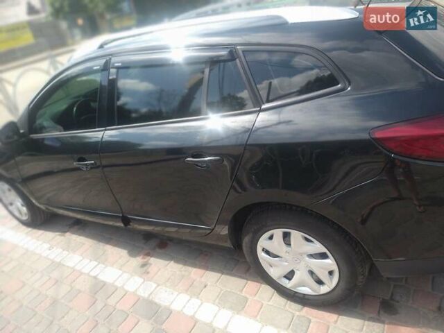 Рено Меган, об'ємом двигуна 1.6 л та пробігом 265 тис. км за 7800 $, фото 4 на Automoto.ua
