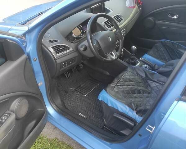 Рено Меган, объемом двигателя 1.5 л и пробегом 255 тыс. км за 7800 $, фото 7 на Automoto.ua