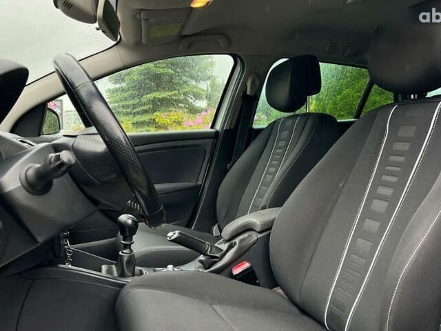 Рено Меган, объемом двигателя 1.5 л и пробегом 267 тыс. км за 6700 $, фото 13 на Automoto.ua