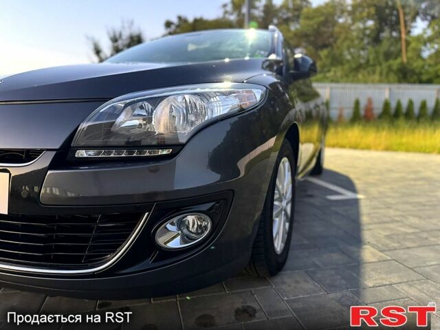 Рено Меган, объемом двигателя 1.5 л и пробегом 237 тыс. км за 9200 $, фото 1 на Automoto.ua