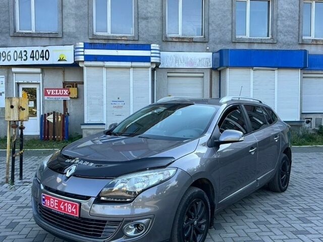 Рено Меган, объемом двигателя 1.5 л и пробегом 274 тыс. км за 5500 $, фото 7 на Automoto.ua