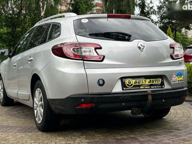 Рено Меган, объемом двигателя 1.5 л и пробегом 267 тыс. км за 6690 $, фото 7 на Automoto.ua