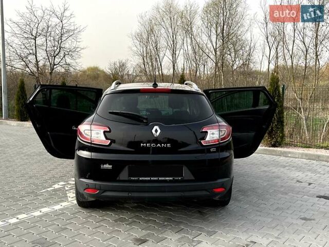 Рено Меган, объемом двигателя 1.6 л и пробегом 256 тыс. км за 8999 $, фото 4 на Automoto.ua