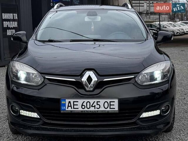 Рено Меган, объемом двигателя 1.5 л и пробегом 214 тыс. км за 8600 $, фото 3 на Automoto.ua