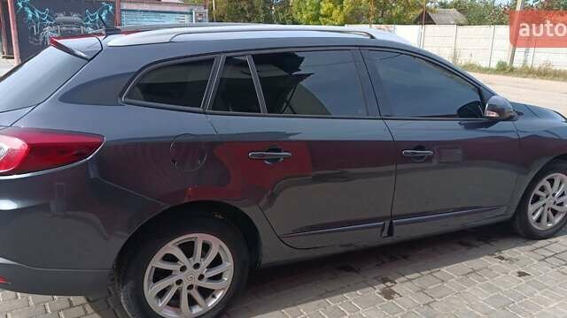 Рено Меган, объемом двигателя 1.5 л и пробегом 125 тыс. км за 9250 $, фото 62 на Automoto.ua