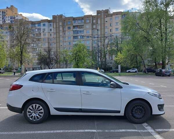 Рено Меган, объемом двигателя 1.5 л и пробегом 207 тыс. км за 8300 $, фото 64 на Automoto.ua