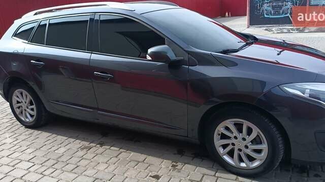 Рено Меган, объемом двигателя 1.5 л и пробегом 125 тыс. км за 9250 $, фото 63 на Automoto.ua