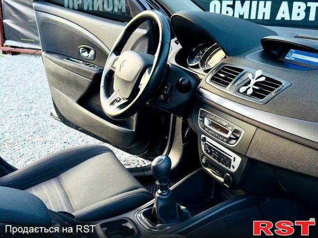 Рено Меган, об'ємом двигуна 1.6 л та пробігом 256 тис. км за 9350 $, фото 8 на Automoto.ua