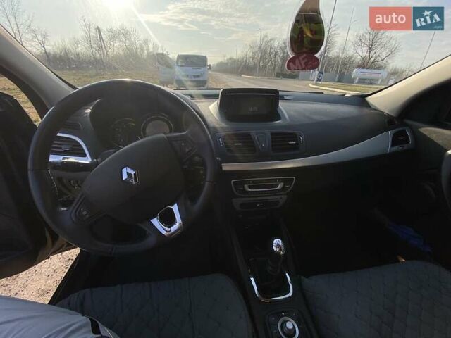 Рено Меган, объемом двигателя 1.46 л и пробегом 240 тыс. км за 9000 $, фото 10 на Automoto.ua