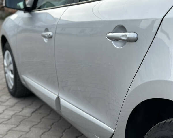 Рено Меган, об'ємом двигуна 1.5 л та пробігом 260 тис. км за 8950 $, фото 8 на Automoto.ua