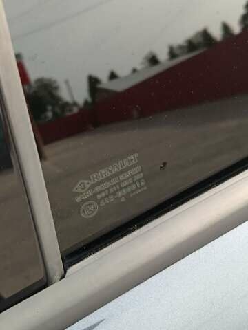 Рено Меган, объемом двигателя 1.5 л и пробегом 125 тыс. км за 9250 $, фото 55 на Automoto.ua