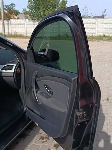 Рено Меган, объемом двигателя 1.5 л и пробегом 125 тыс. км за 9250 $, фото 105 на Automoto.ua