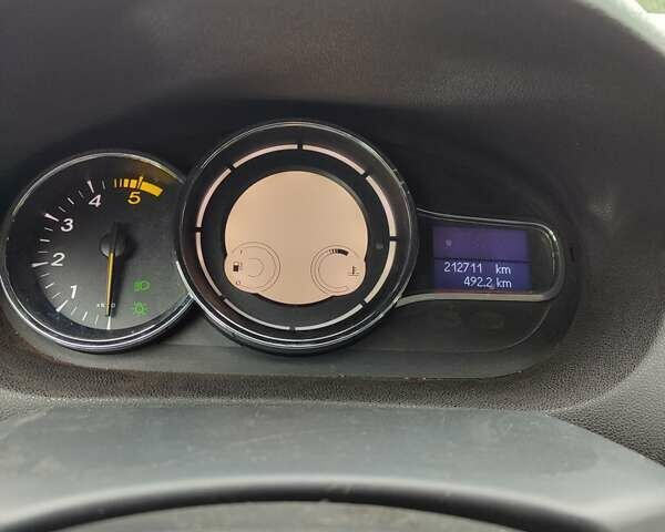 Рено Меган, объемом двигателя 1.46 л и пробегом 212 тыс. км за 9000 $, фото 9 на Automoto.ua