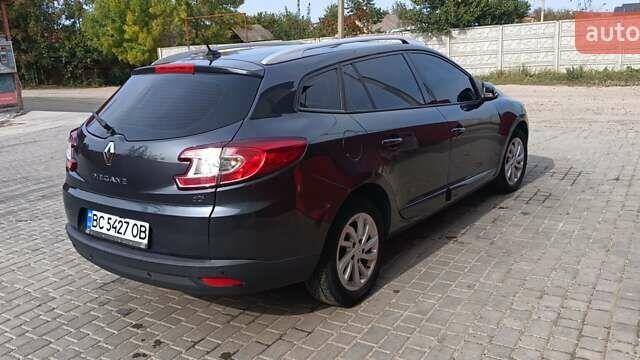Рено Меган, объемом двигателя 1.5 л и пробегом 125 тыс. км за 9250 $, фото 23 на Automoto.ua