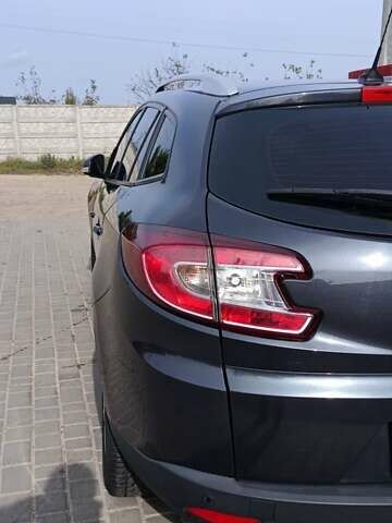 Рено Меган, объемом двигателя 1.5 л и пробегом 125 тыс. км за 9250 $, фото 75 на Automoto.ua