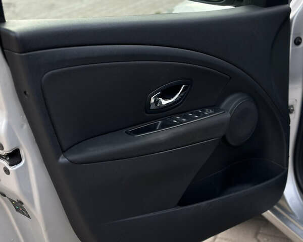 Рено Меган, об'ємом двигуна 1.5 л та пробігом 260 тис. км за 8950 $, фото 15 на Automoto.ua