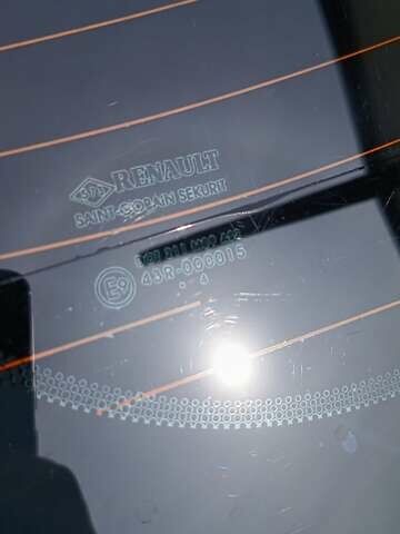 Рено Меган, объемом двигателя 1.5 л и пробегом 125 тыс. км за 9250 $, фото 56 на Automoto.ua