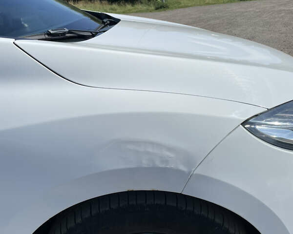Рено Меган, объемом двигателя 1.46 л и пробегом 260 тыс. км за 8000 $, фото 5 на Automoto.ua