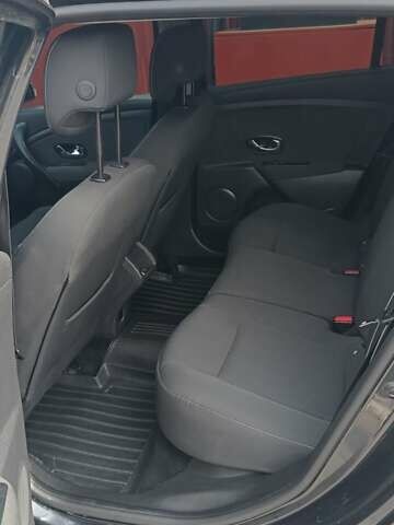 Рено Меган, объемом двигателя 1.5 л и пробегом 125 тыс. км за 9250 $, фото 22 на Automoto.ua