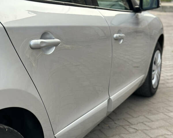 Рено Меган, об'ємом двигуна 1.5 л та пробігом 260 тис. км за 8950 $, фото 9 на Automoto.ua