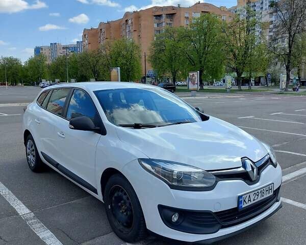 Рено Меган, объемом двигателя 1.5 л и пробегом 207 тыс. км за 8300 $, фото 7 на Automoto.ua
