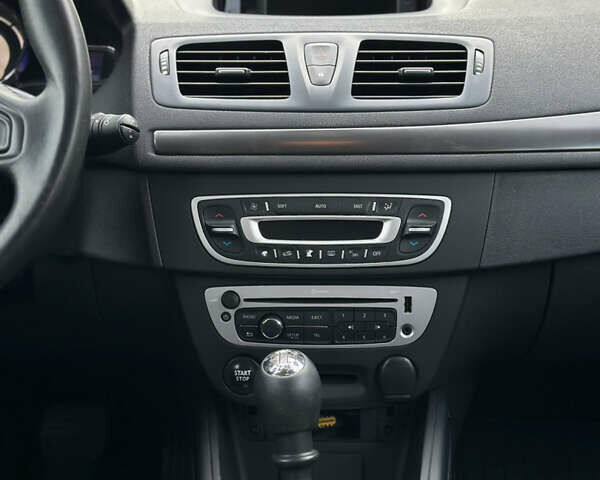Рено Меган, об'ємом двигуна 1.5 л та пробігом 260 тис. км за 8950 $, фото 22 на Automoto.ua