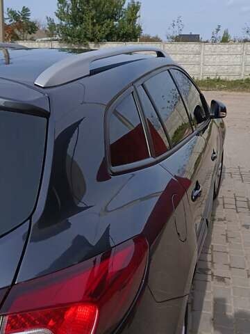 Рено Меган, объемом двигателя 1.5 л и пробегом 125 тыс. км за 9250 $, фото 46 на Automoto.ua