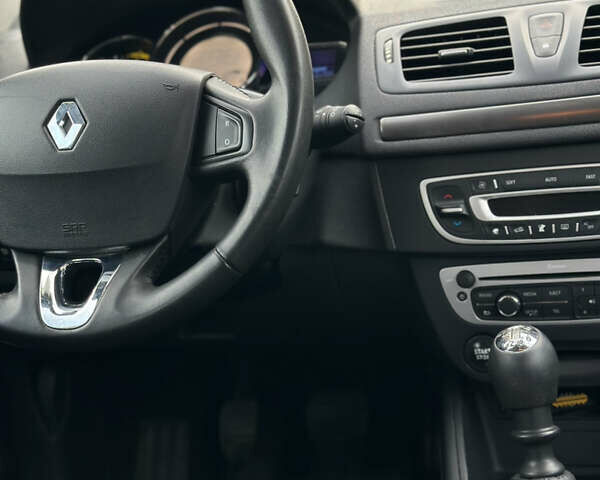 Рено Меган, об'ємом двигуна 1.5 л та пробігом 260 тис. км за 8950 $, фото 19 на Automoto.ua